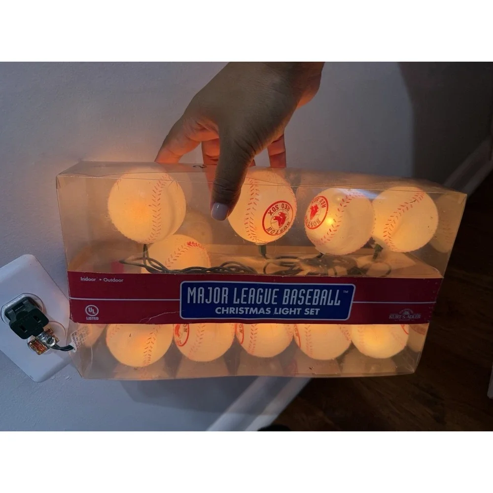 Kurt Adler Santas World MLB NY Yankees 10 Baseball Indoor Outdoor String Lights